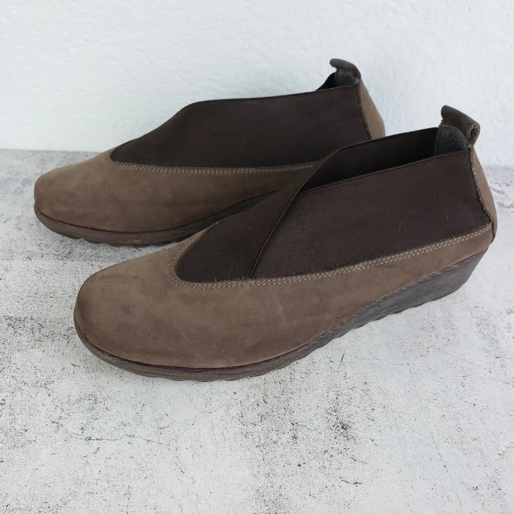 The Flexx Leather Comfort Shoes Nubuck Brown Slip-on Wedge size 6.5 Lagenlook